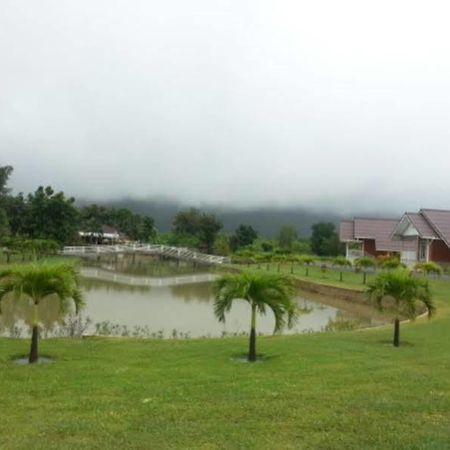 Palm Lodge Resort Nakhonratchasima Eksteriør bilde